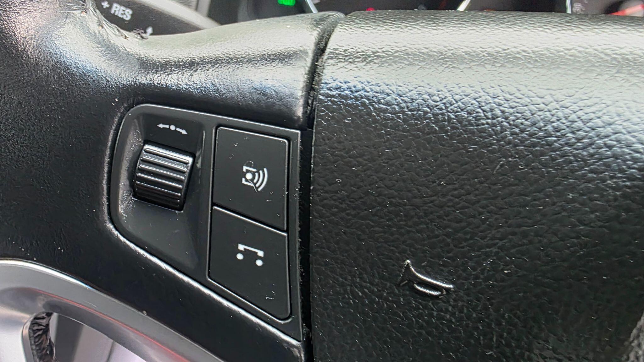 Vauxhall Antara - Image 23