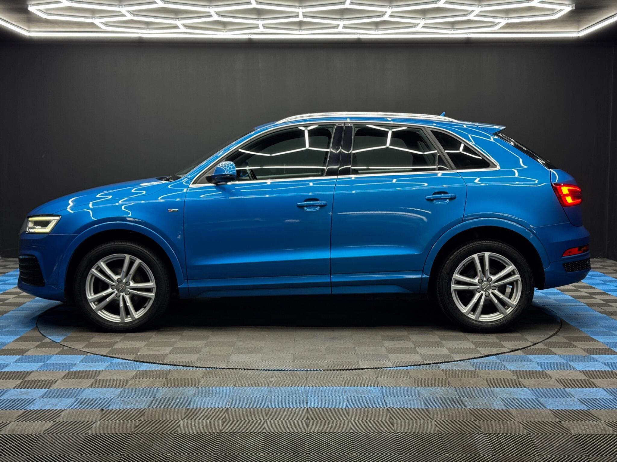 Audi Q3 - Image 8