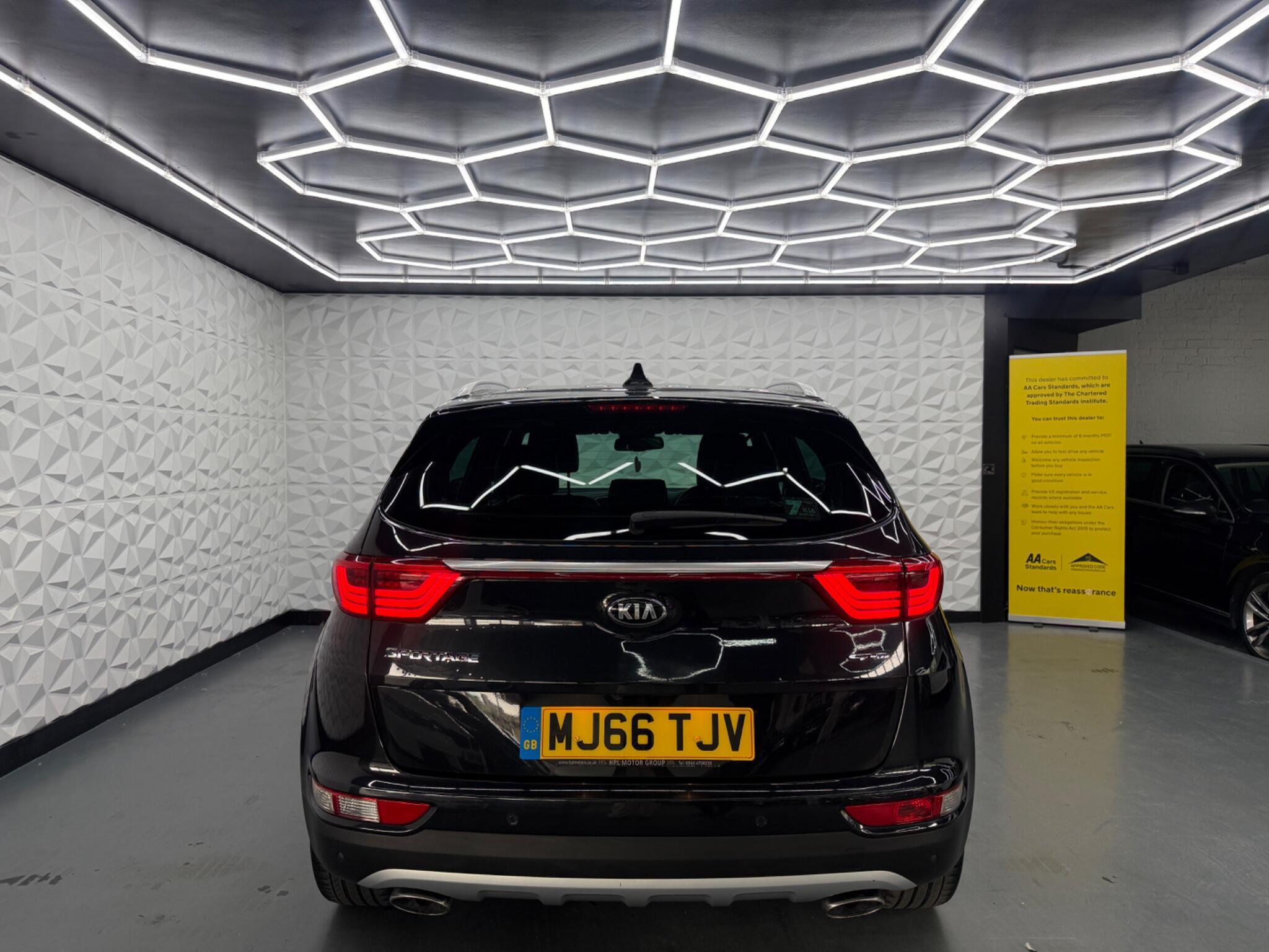 Kia Sportage - Image 11
