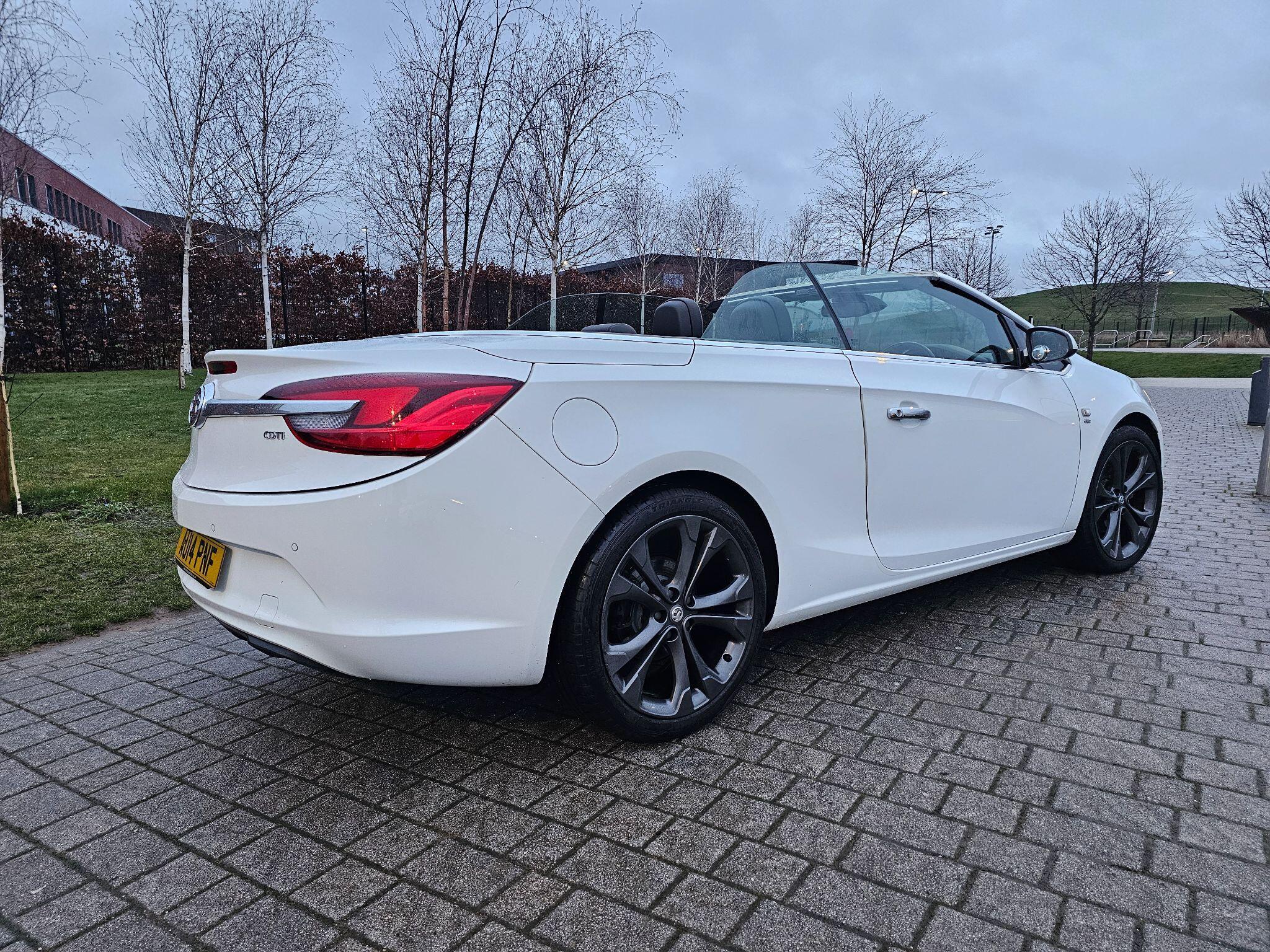 Vauxhall Cascada - Image 24
