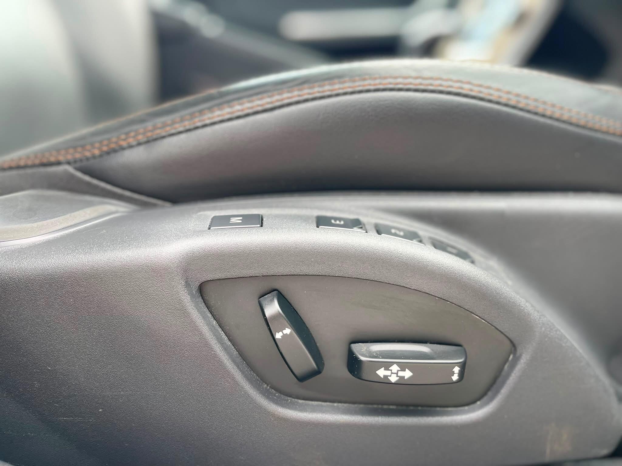 Volvo XC60 - Image 16