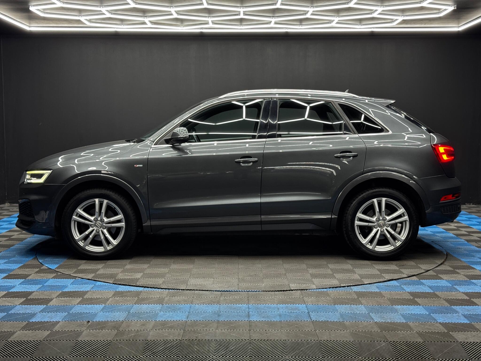 Audi Q3 - Image 8