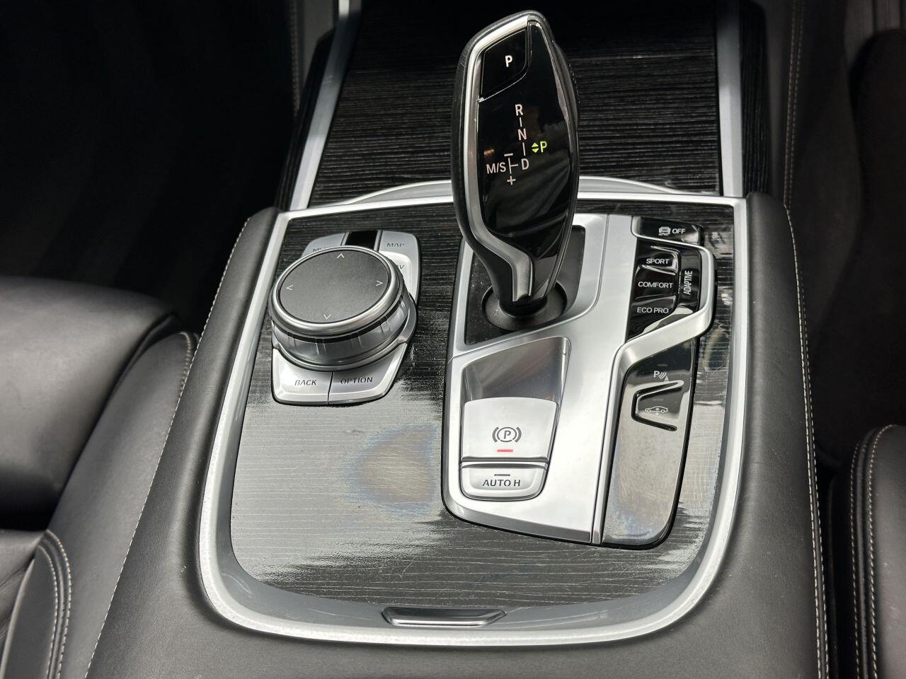 BMW 7 Series - Image 20