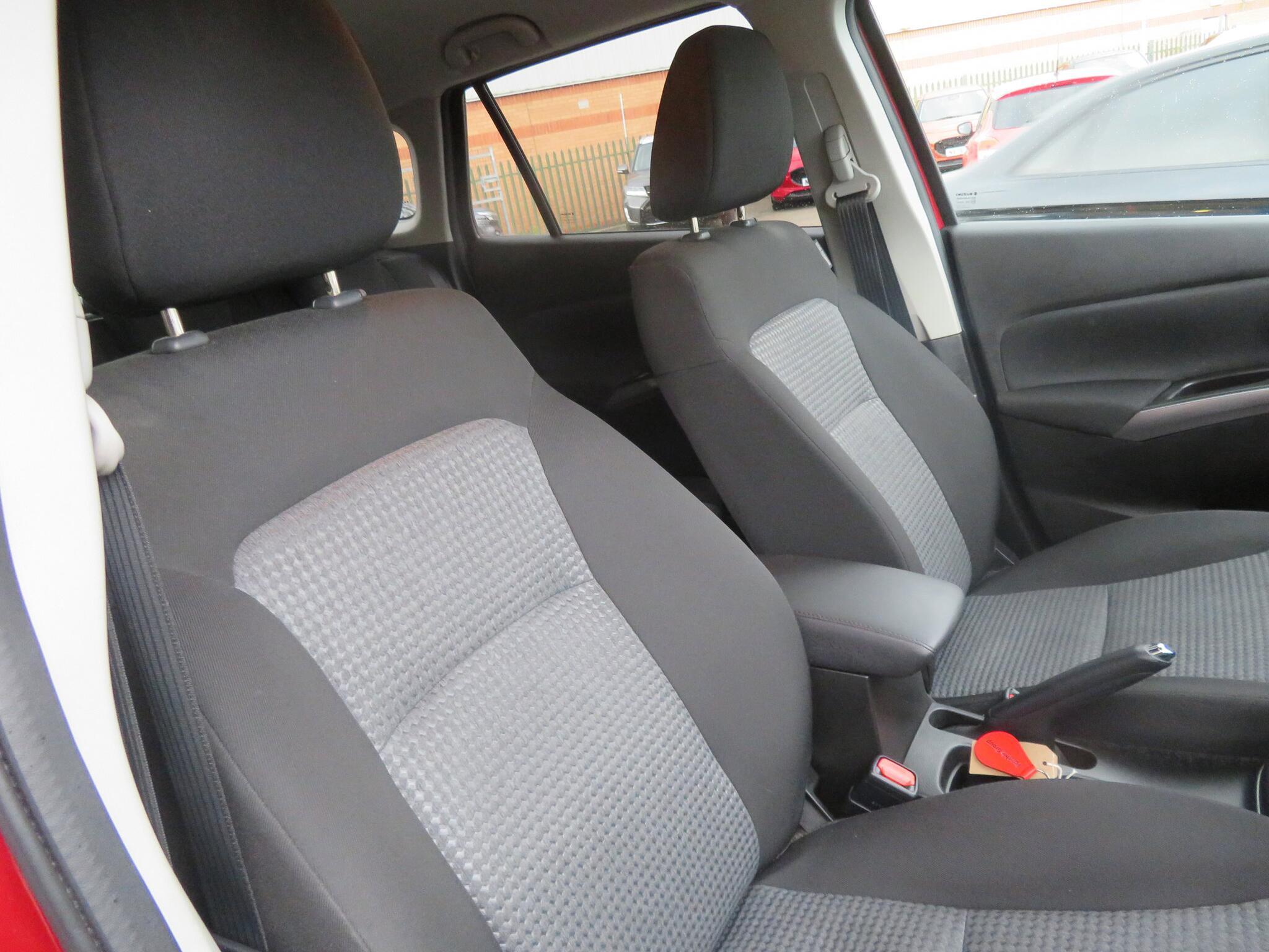 Suzuki S-Cross - Image 18