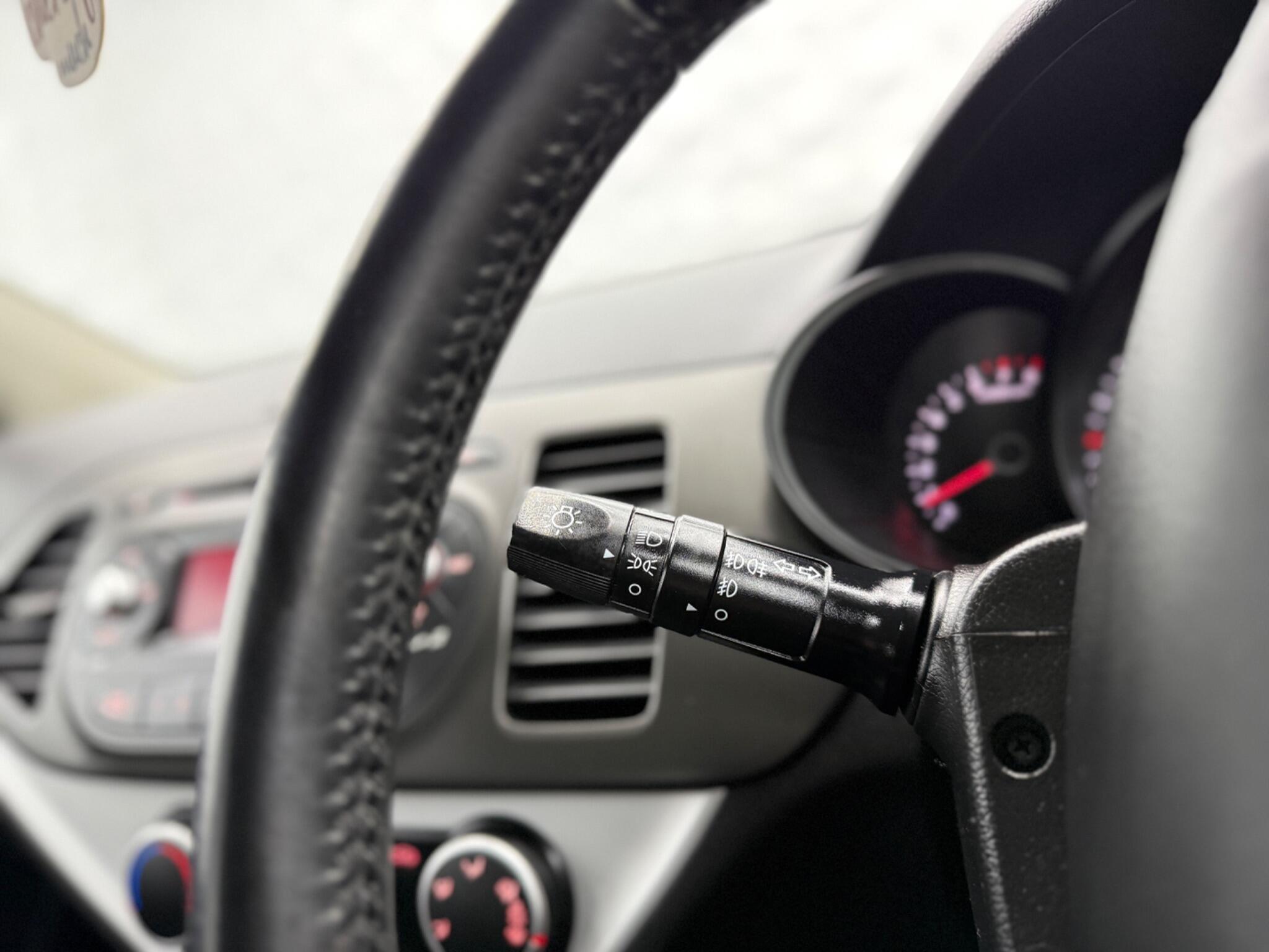 Kia Picanto - Image 32