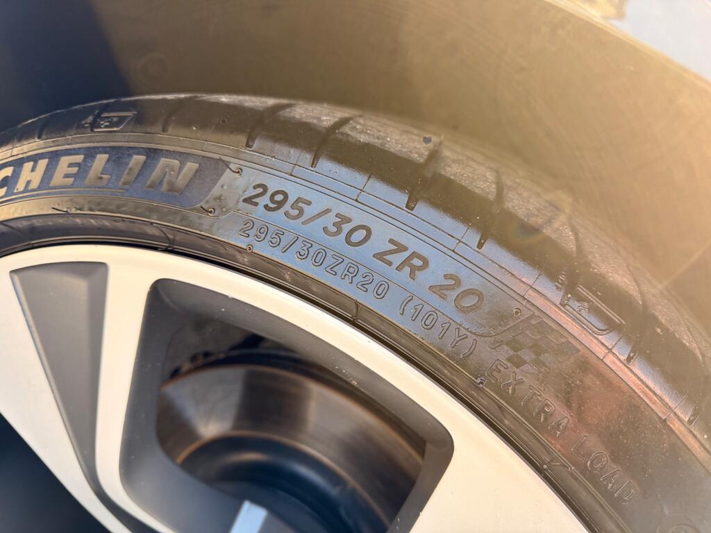 Jaguar F-Type - Image 20