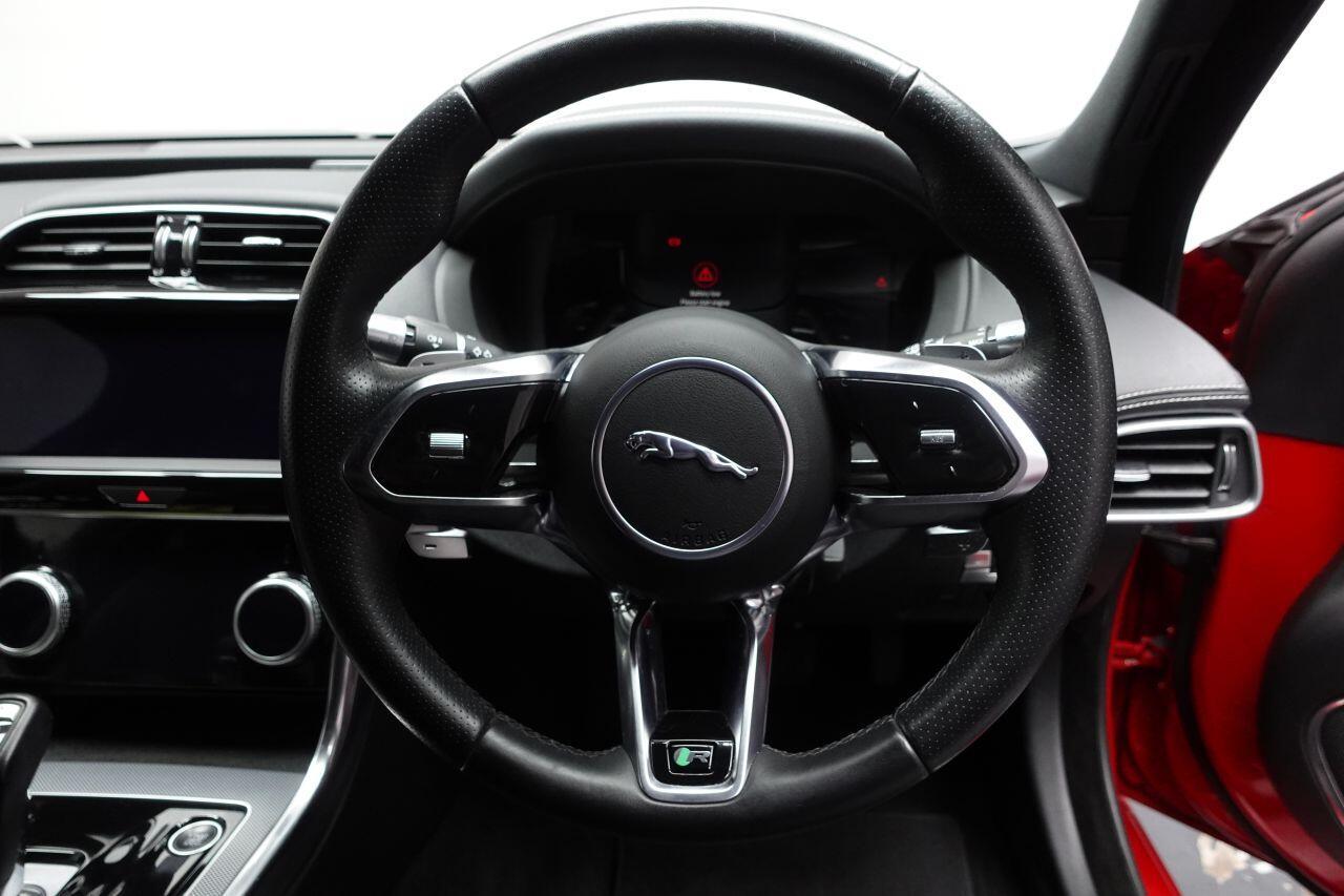 Jaguar XE - Image 49