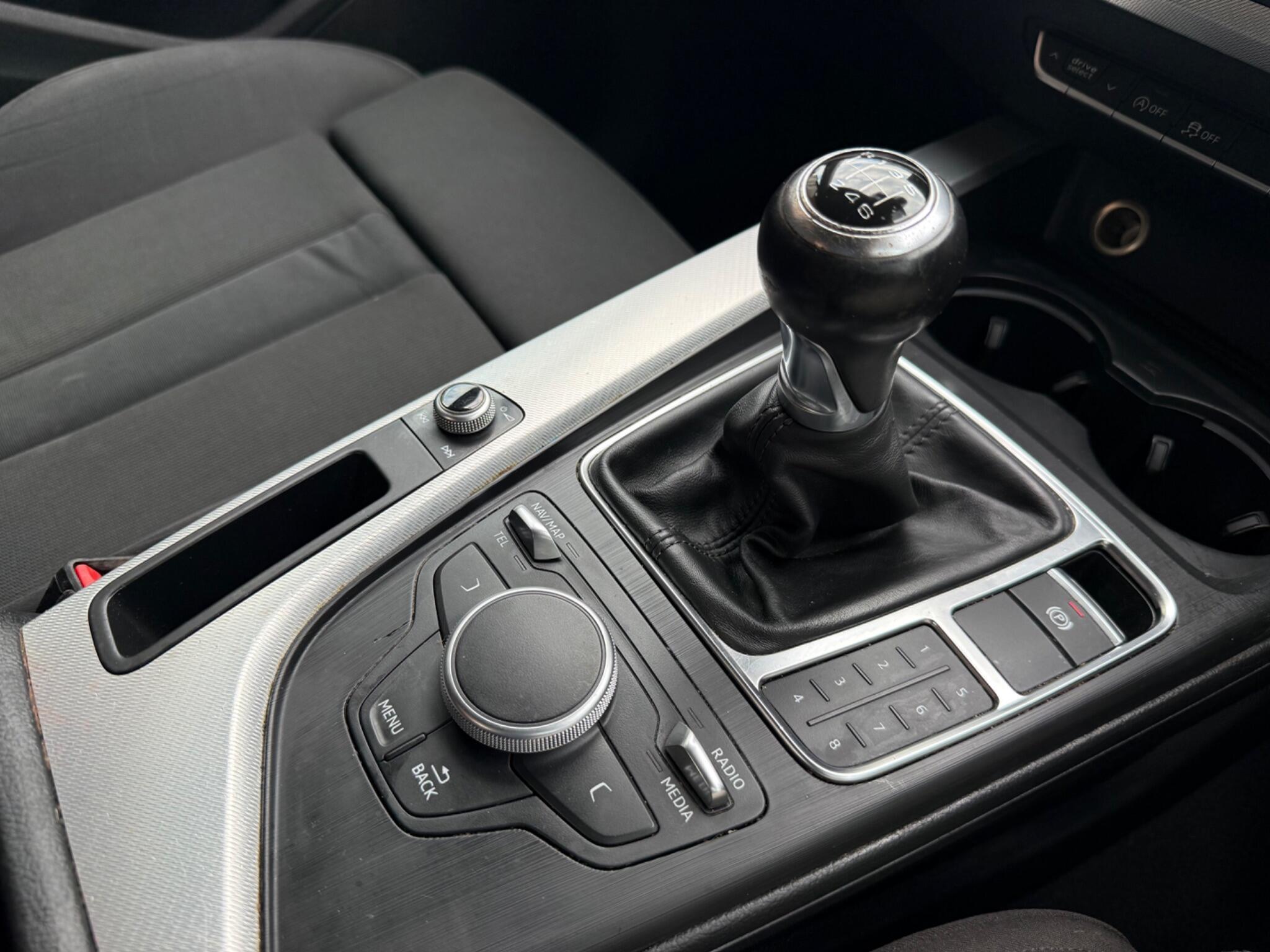 Audi A4 - Image 18