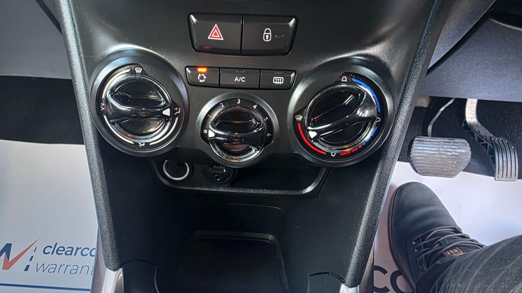 Peugeot 2008 - Image 38