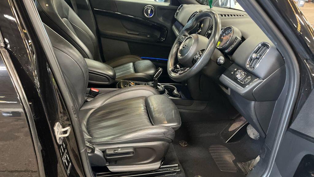 MINI Countryman - Image 3