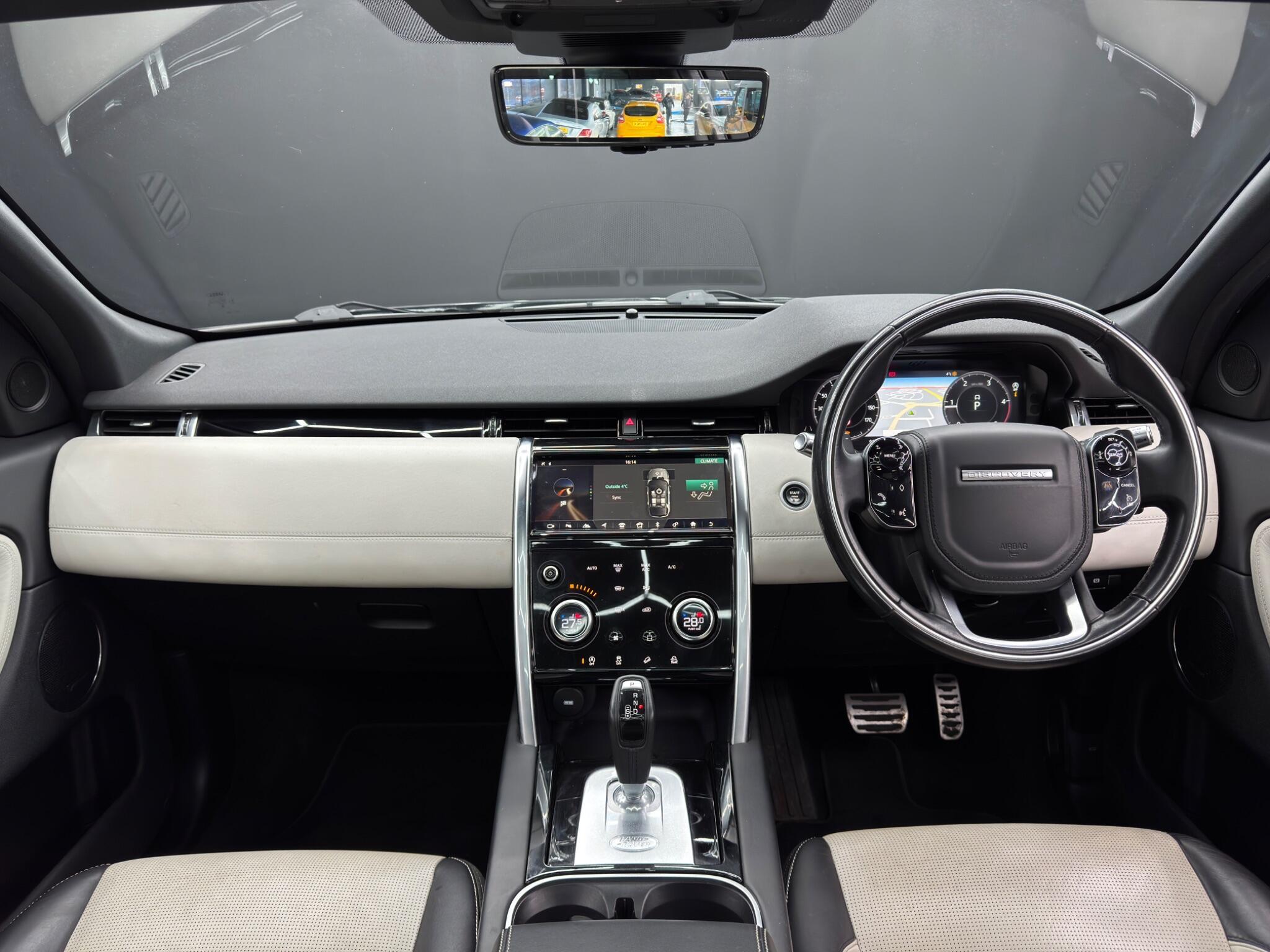 Land Rover DISCOVERY SPORT - Image 10