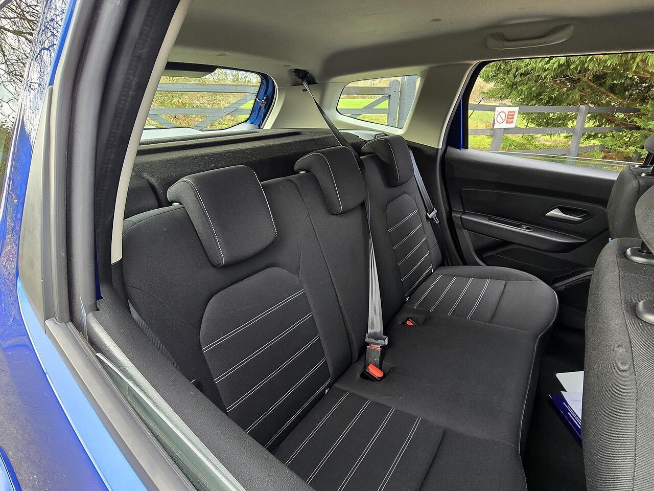 Dacia Duster - Image 14