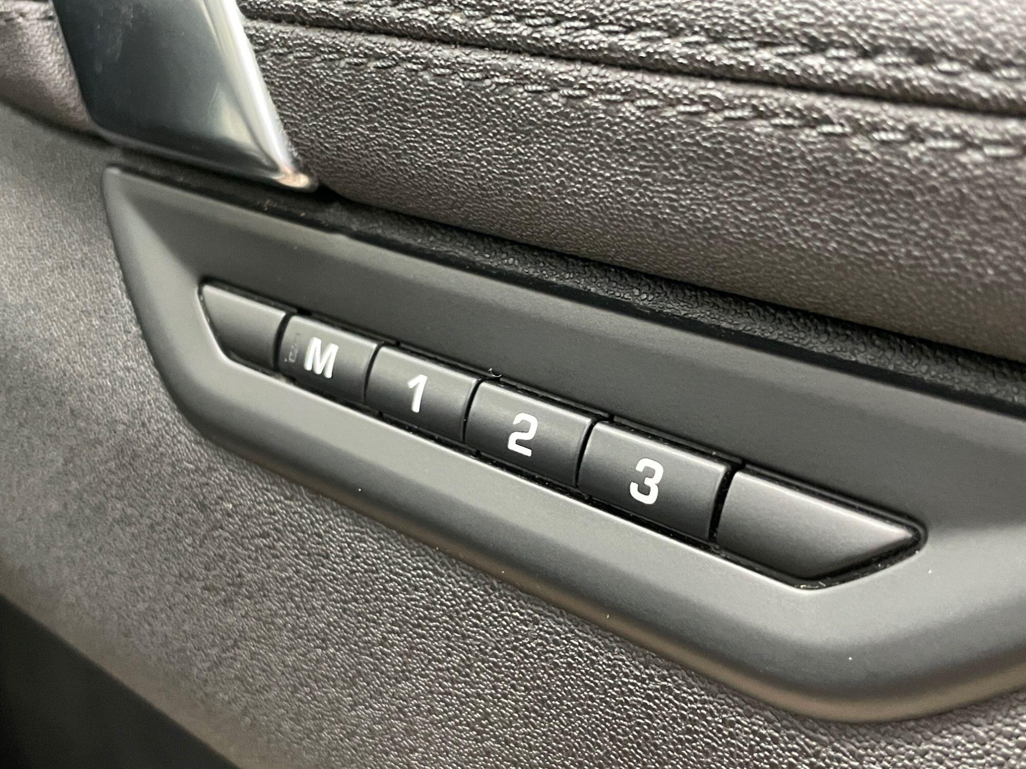 Land Rover DISCOVERY SPORT - Image 25