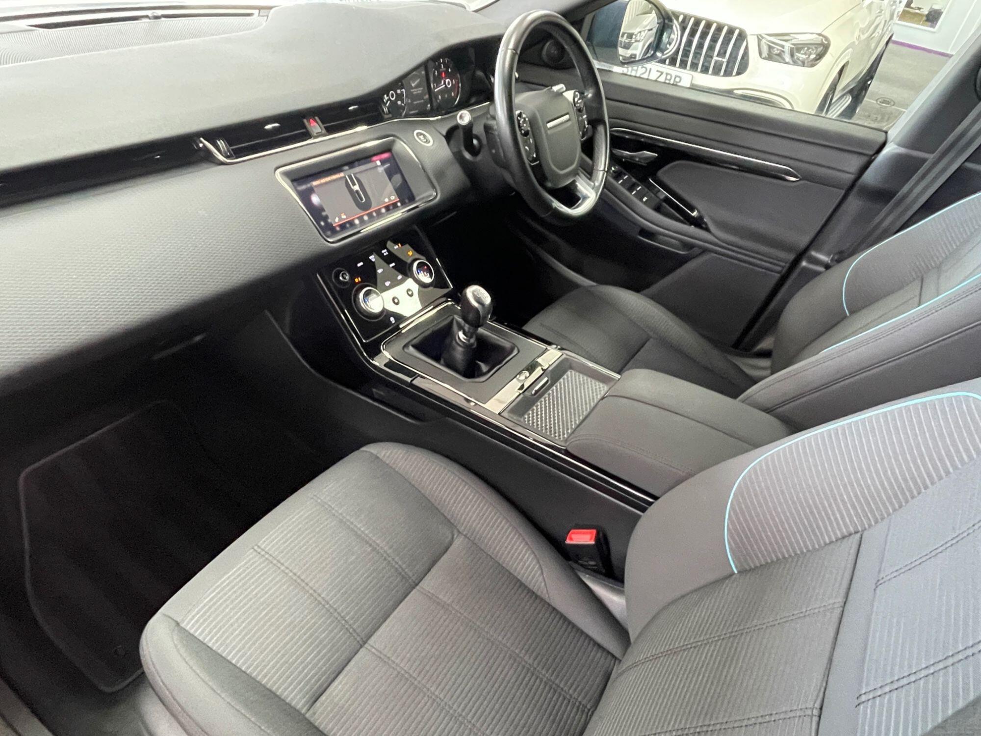 Land Rover Range Rover Evoque - Image 32