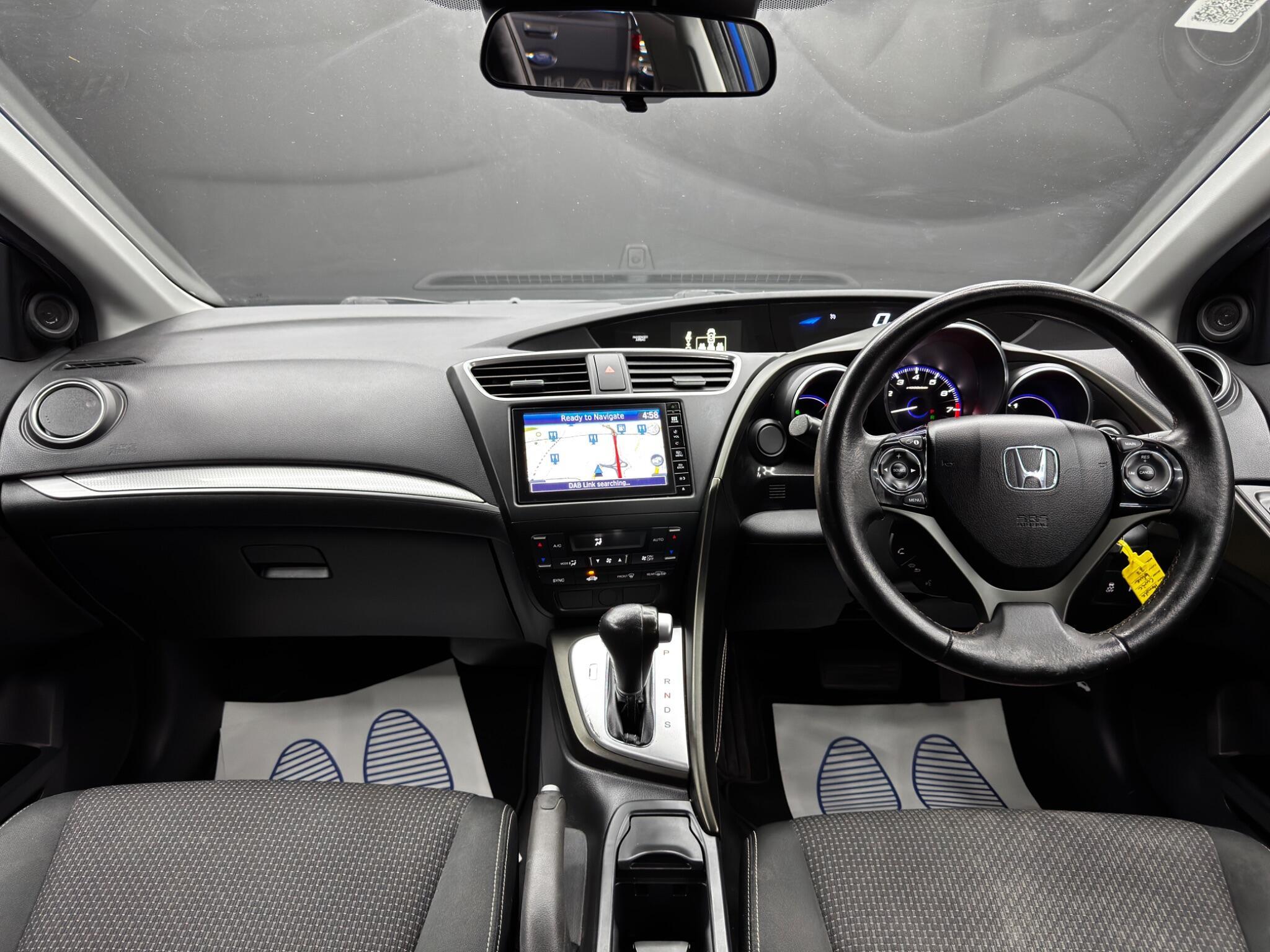 Honda Civic - Image 10