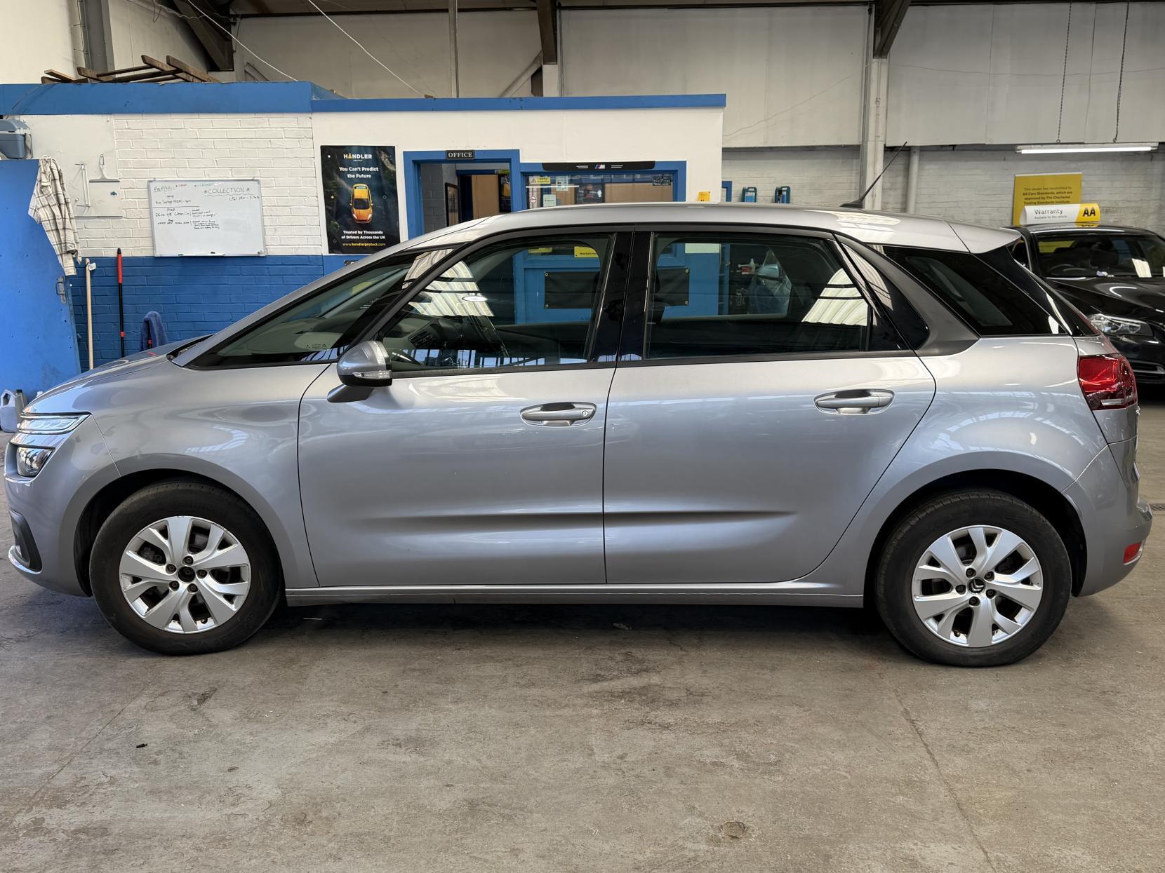 Citroen C4 Picasso - Image 2