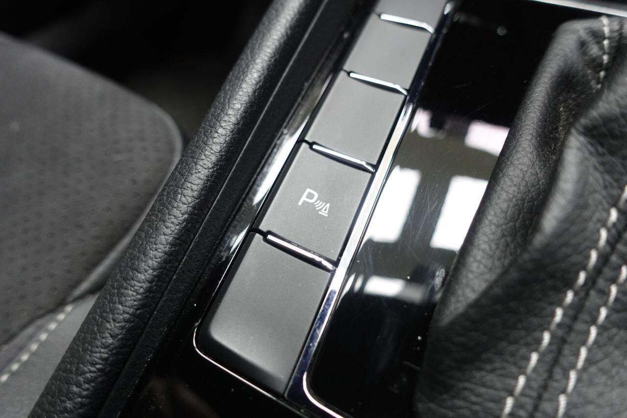 Skoda Superb - Image 47