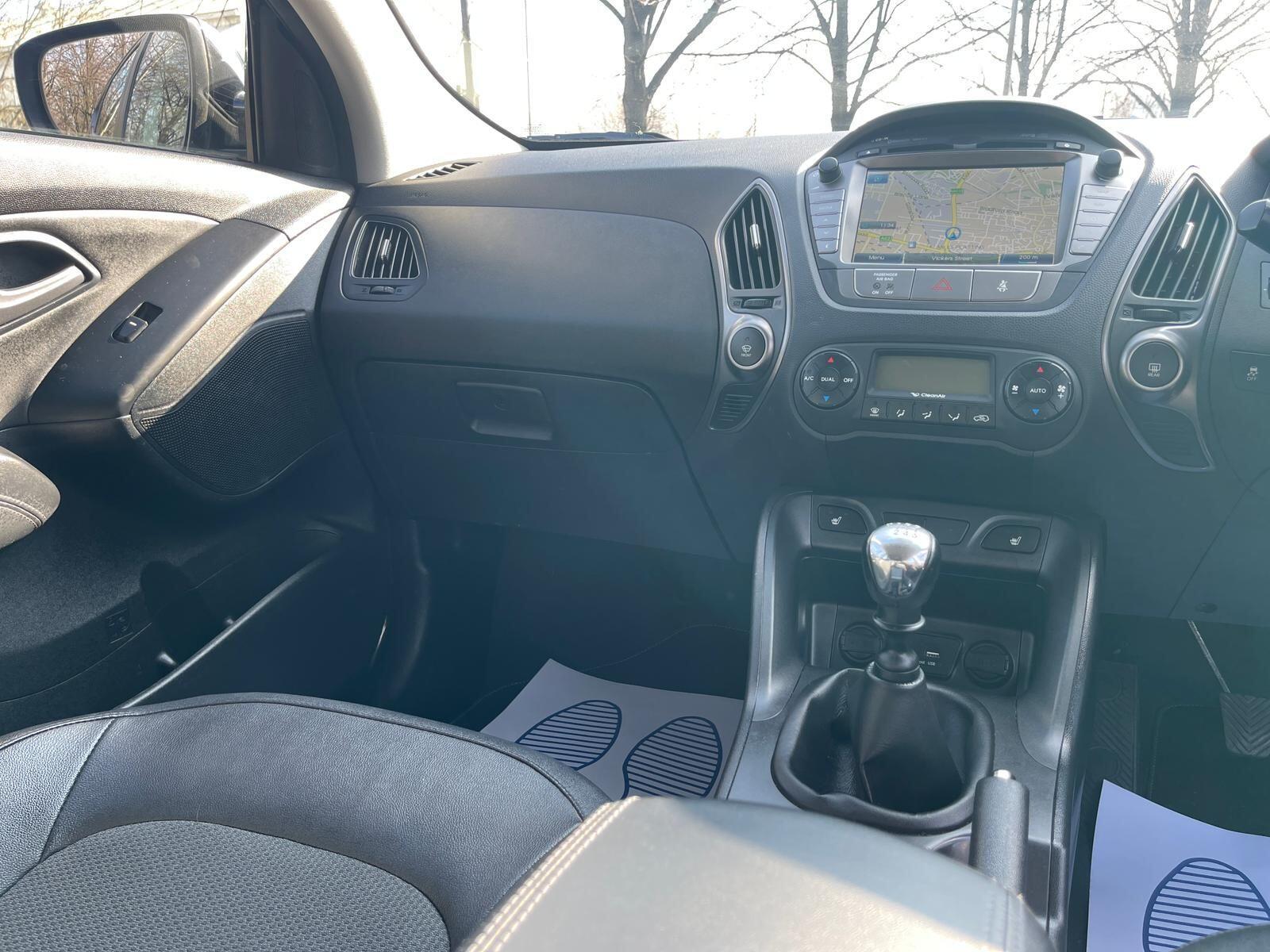 Hyundai ix35 - Image 17