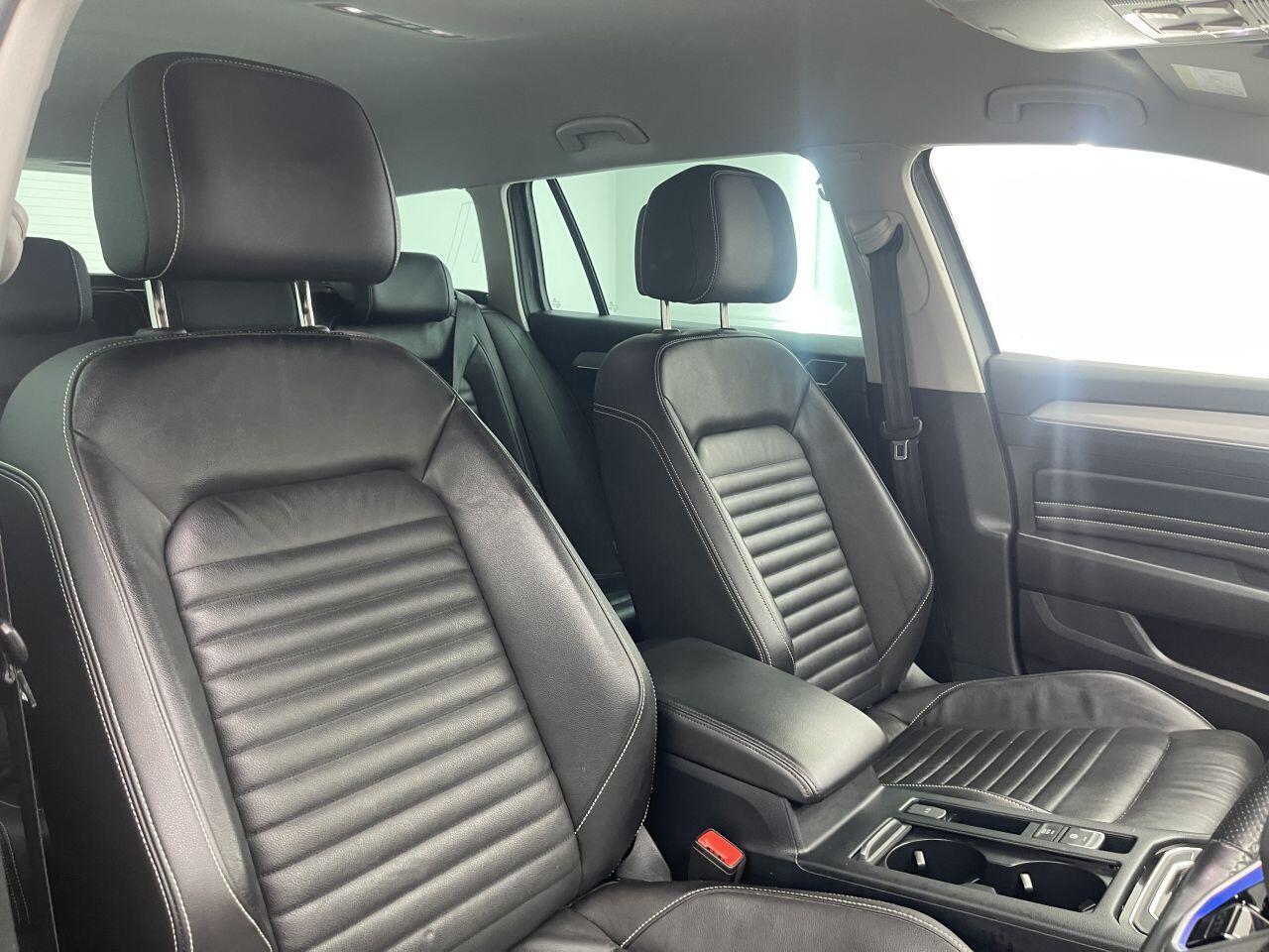 Volkswagen Passat - Image 7