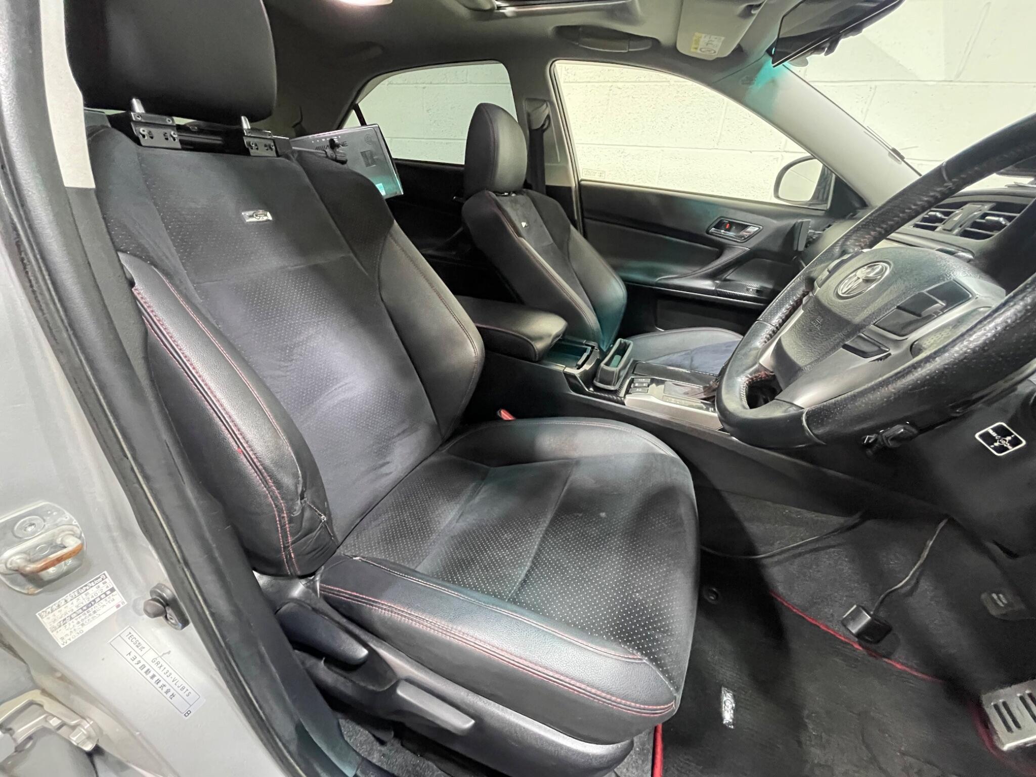 Toyota Mark X - Image 7