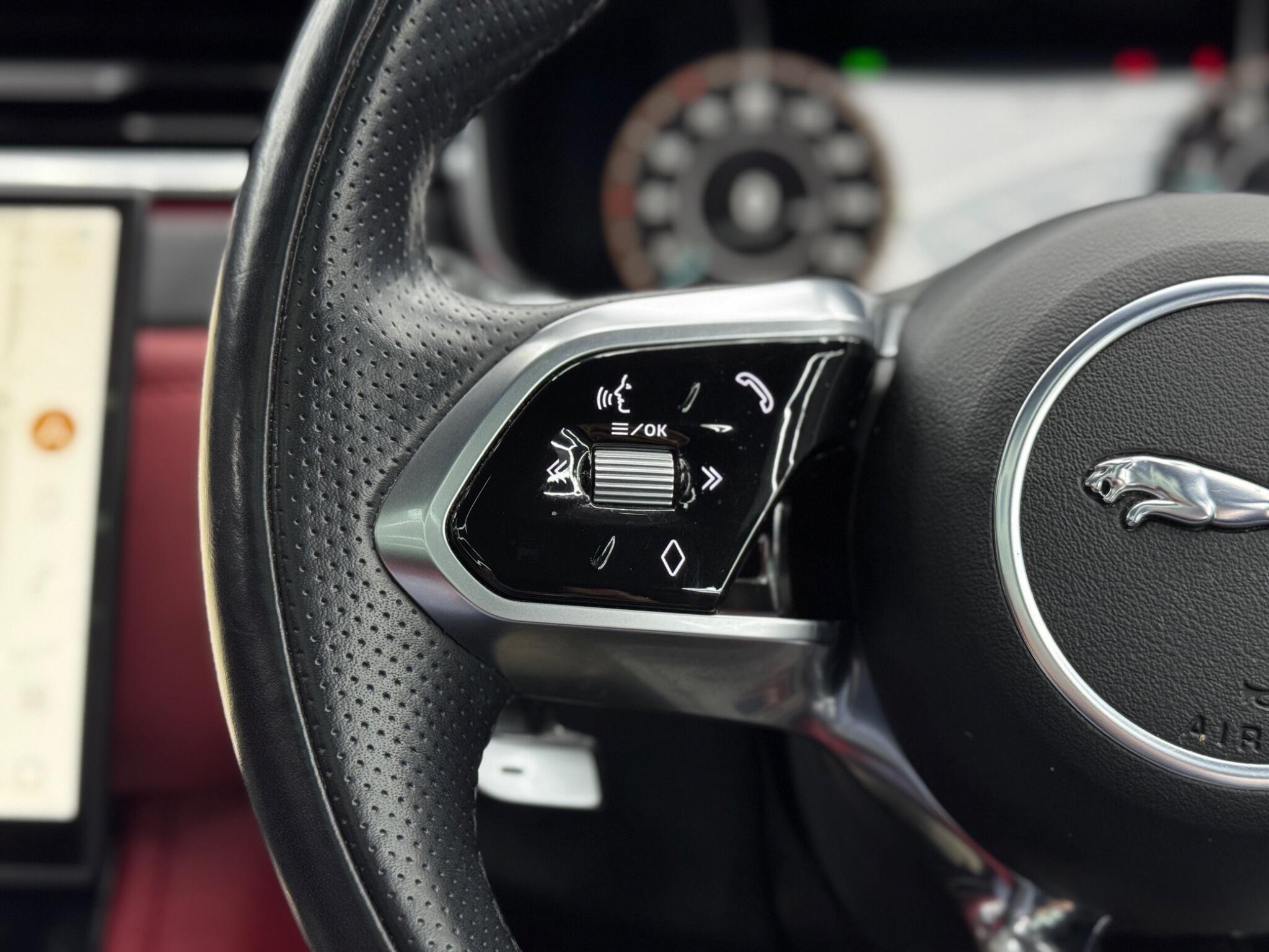 Jaguar F-Pace - Image 20