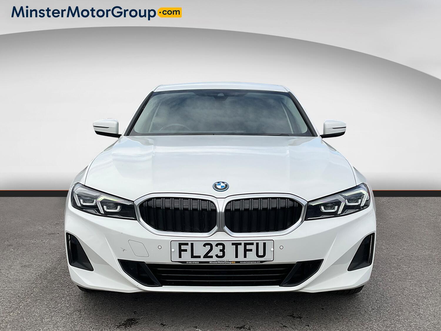 BMW 3 Series - Image 5