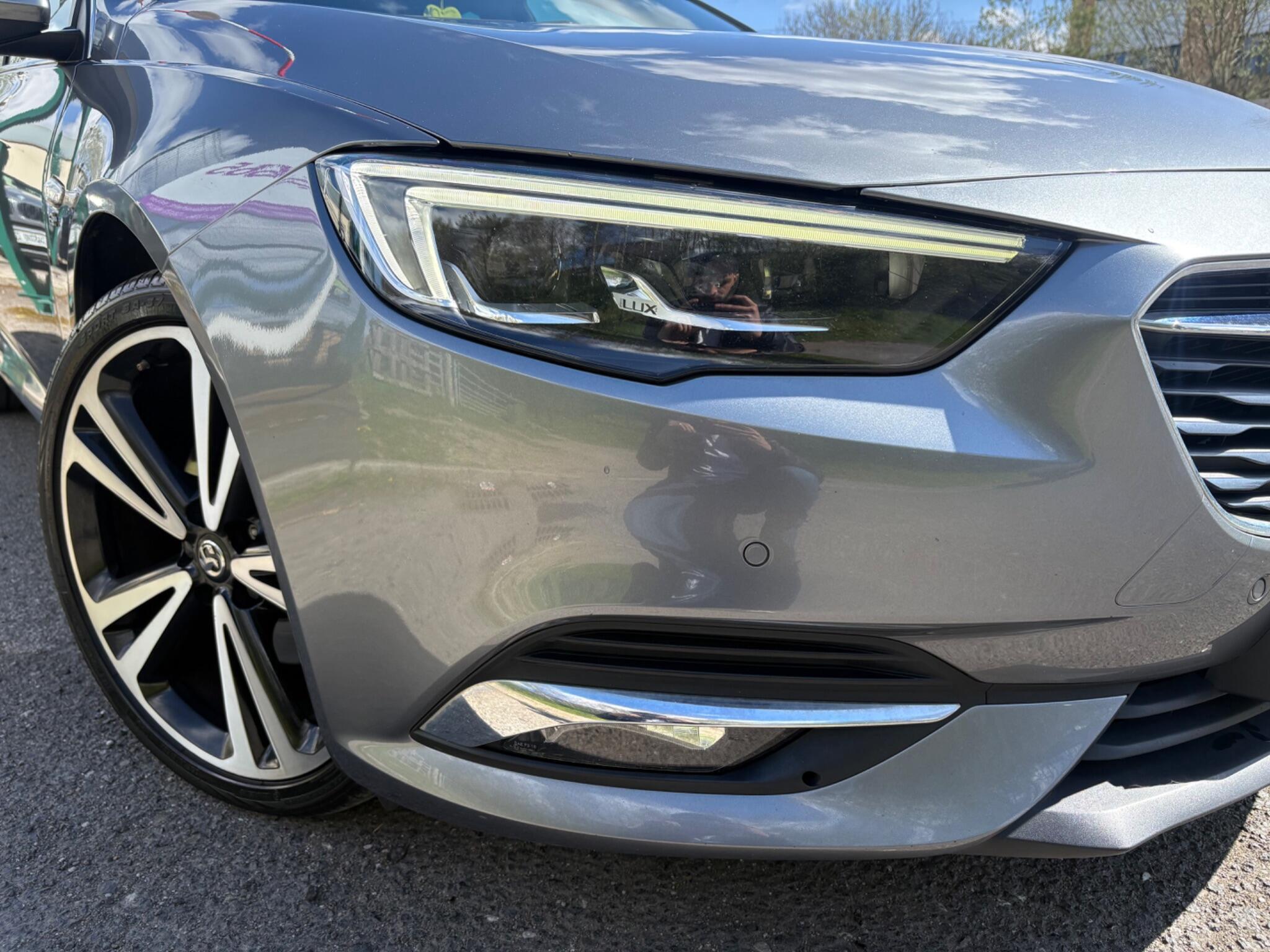 Vauxhall Insignia - Image 4