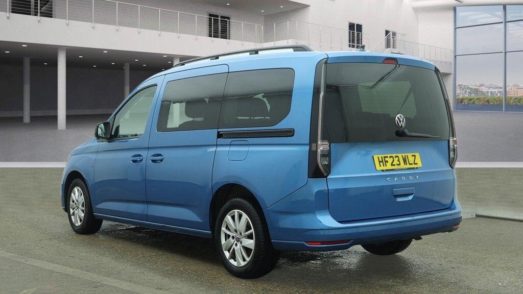 Volkswagen Caddy Maxi - Image 3