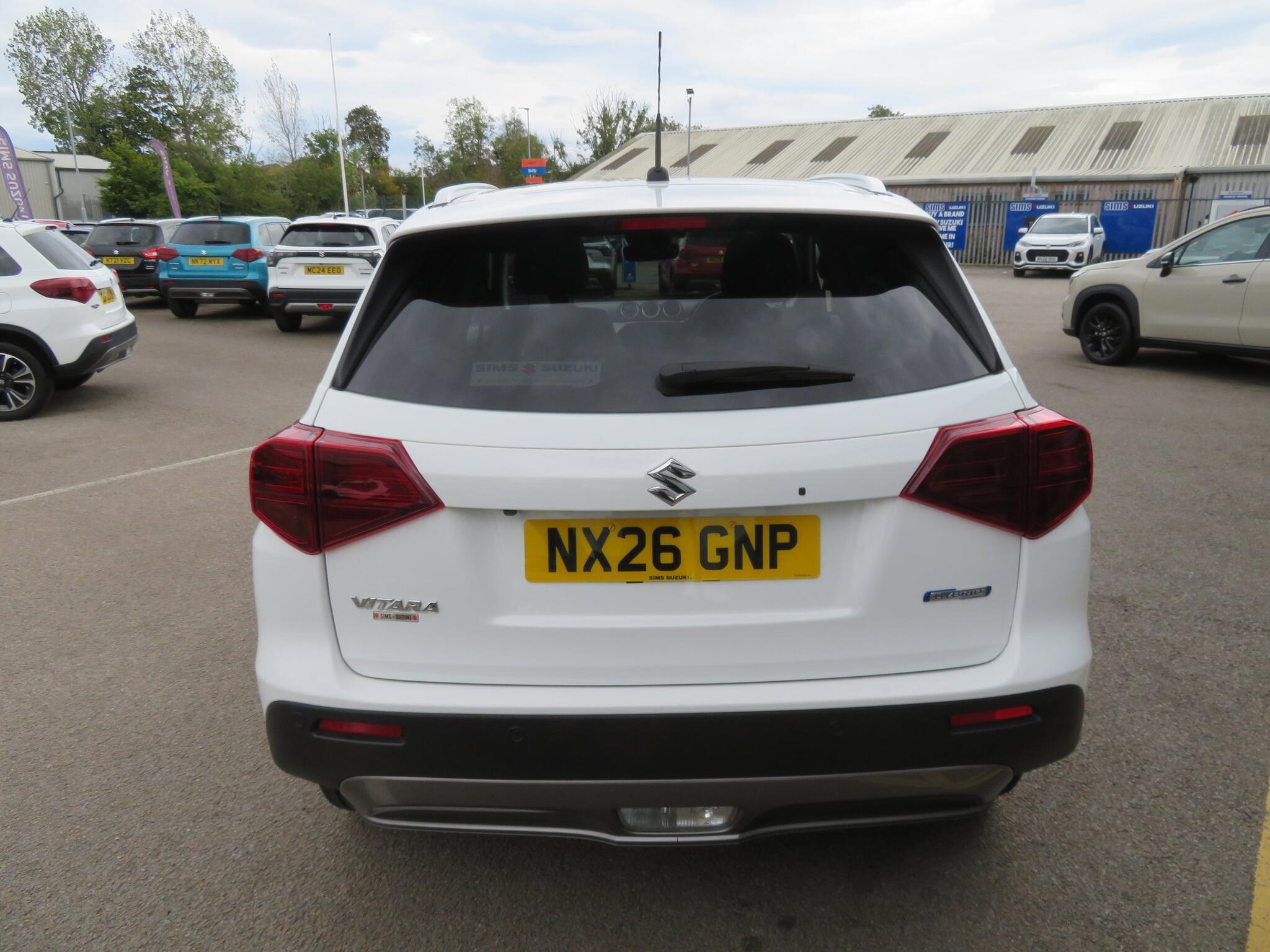 Suzuki Vitara - Image 8