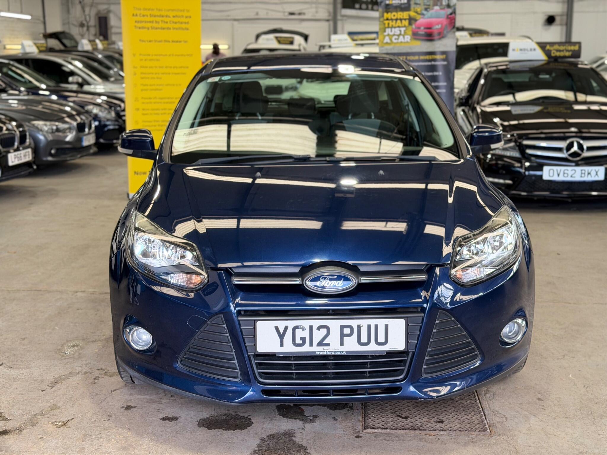 Ford Focus - Image 40