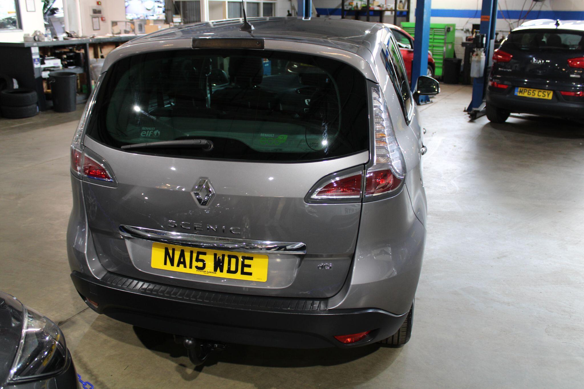 Renault Scenic - Image 14