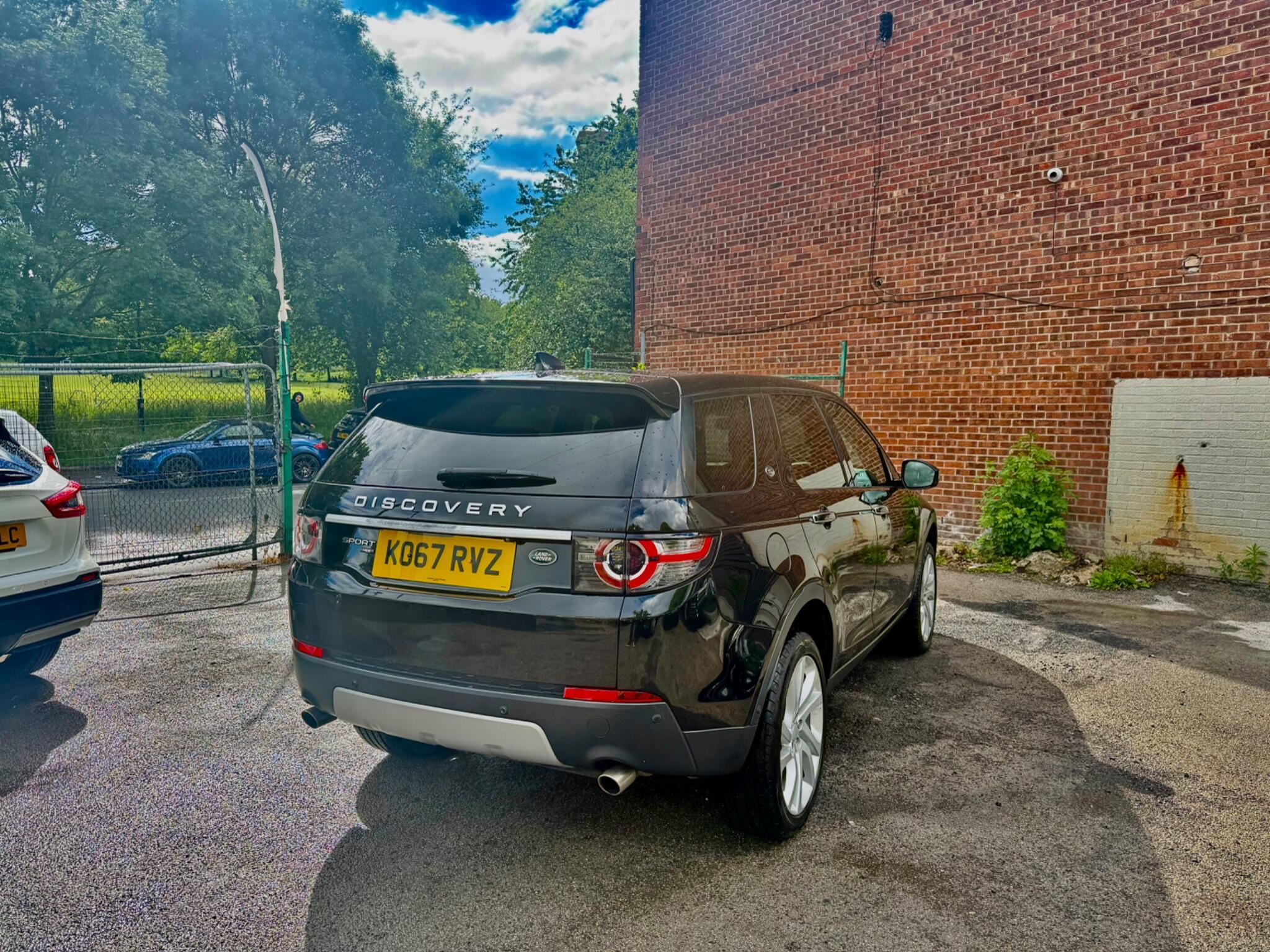 Land Rover DISCOVERY SPORT - Image 7