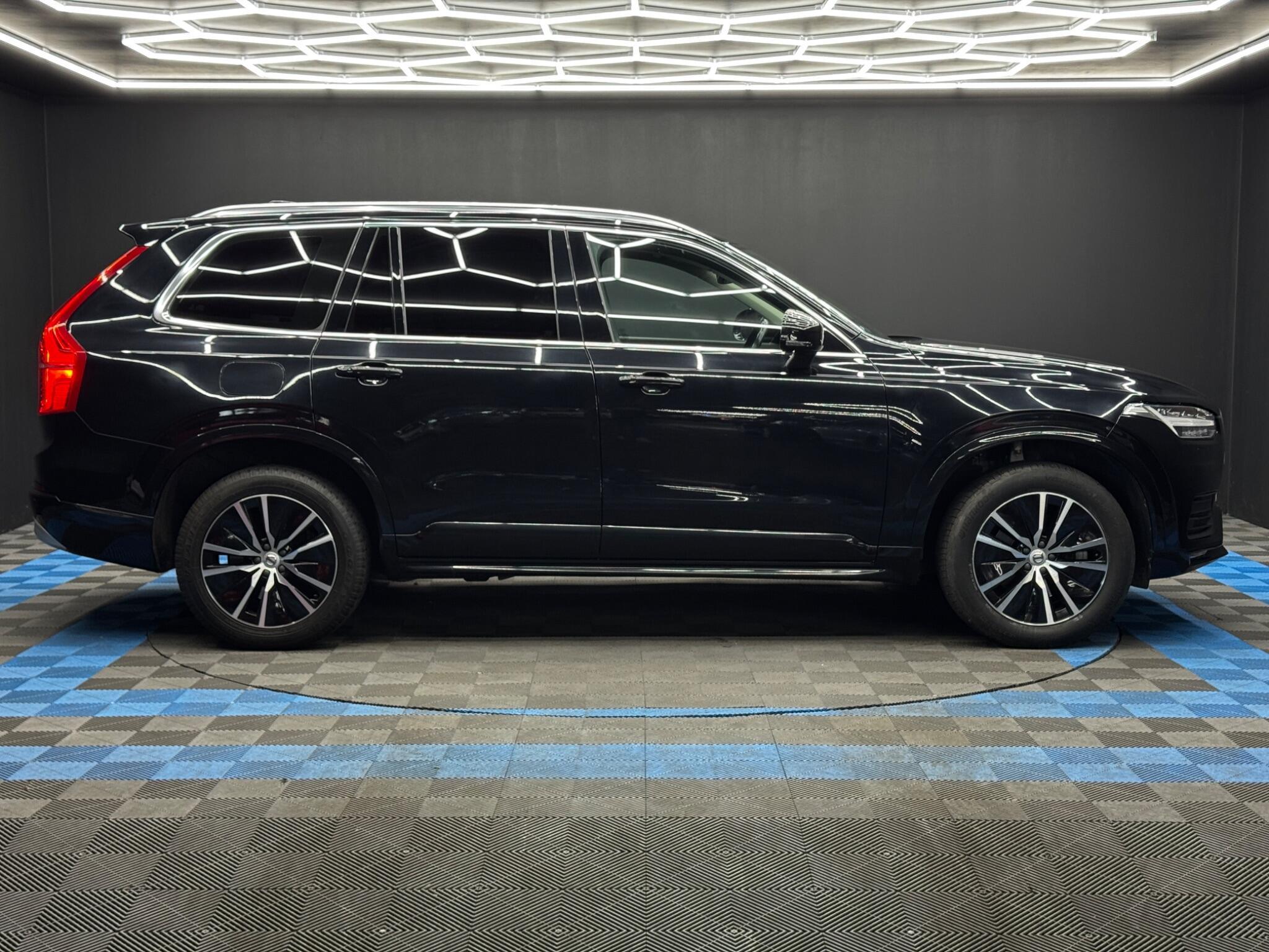 Volvo XC90 - Image 4