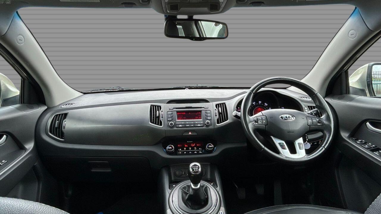 Kia Sportage - Image 13