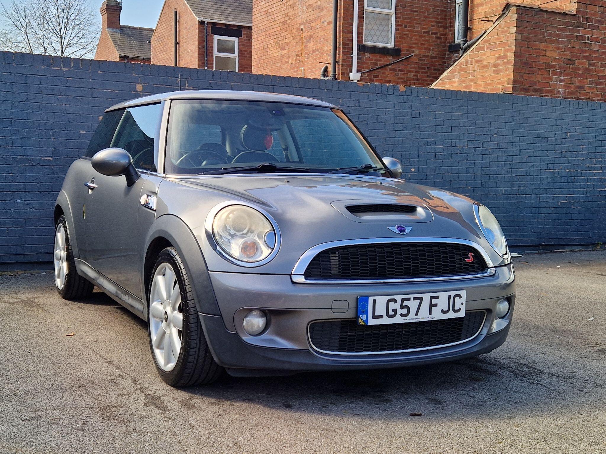 MINI Hatch - Image 16