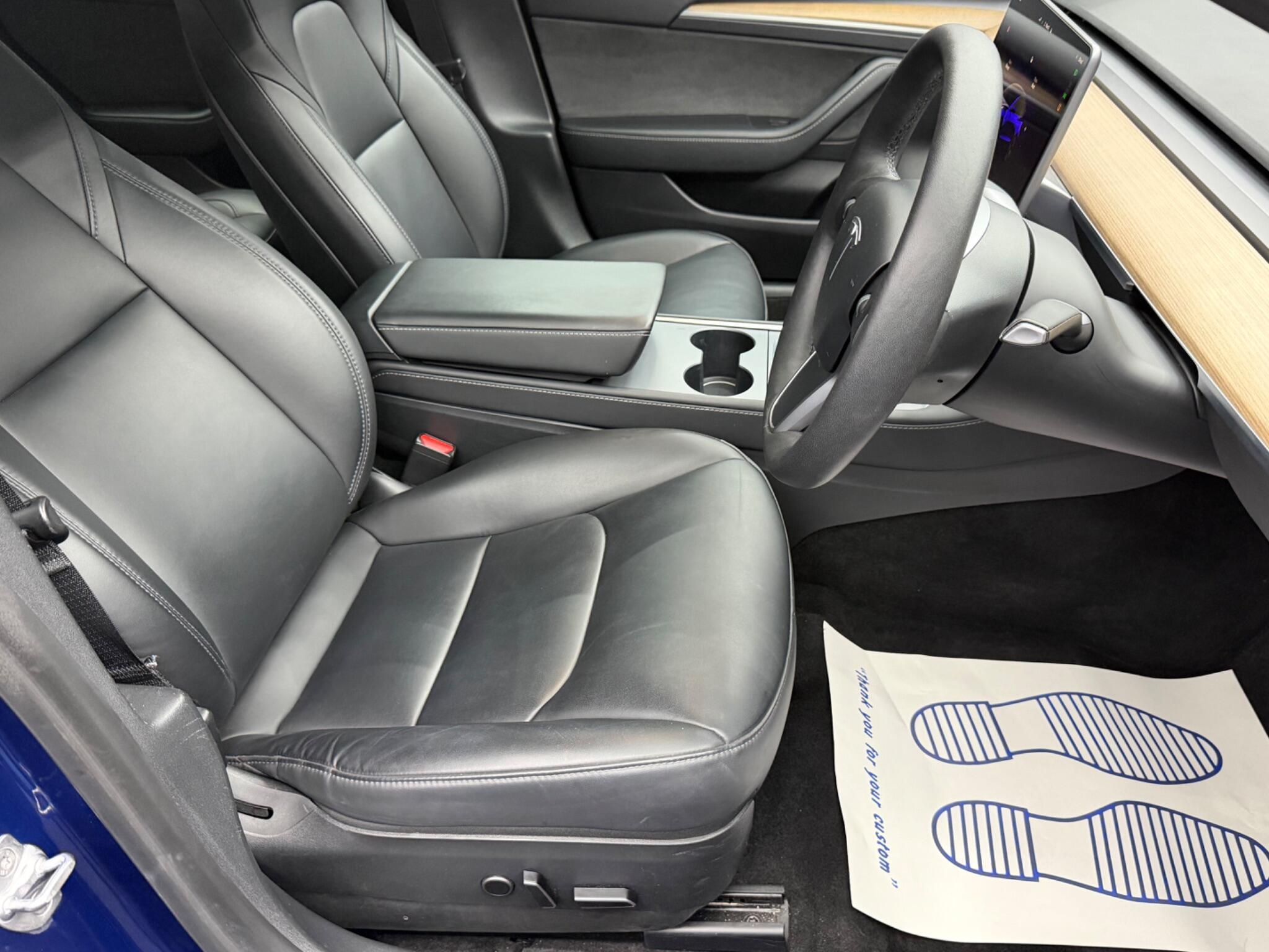 Tesla Model 3 - Image 13