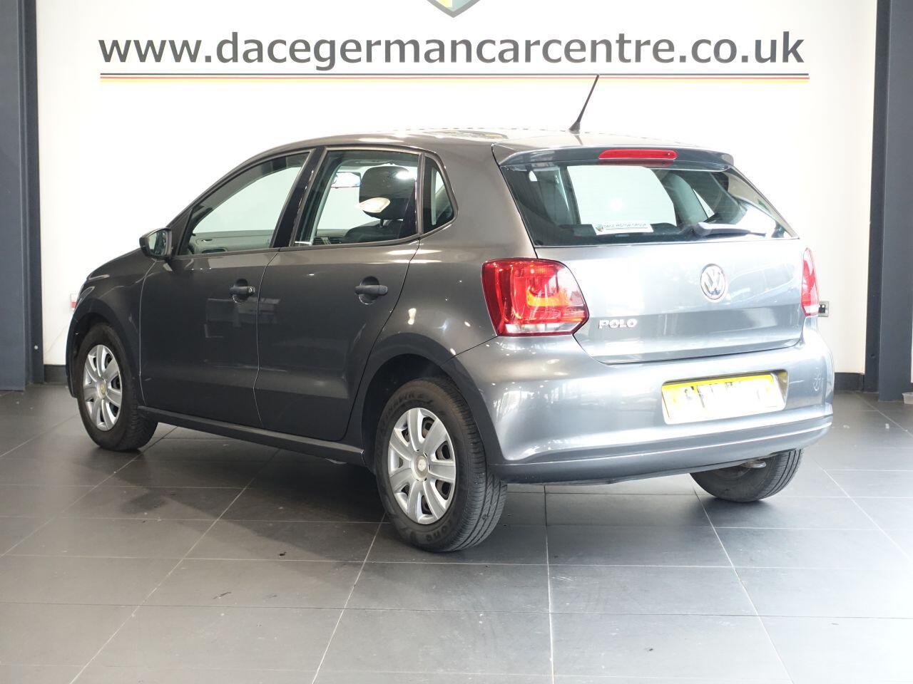 Volkswagen Polo - Image 8