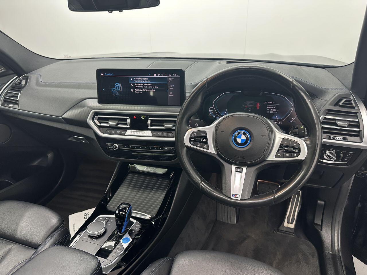 BMW iX3 - Image 9