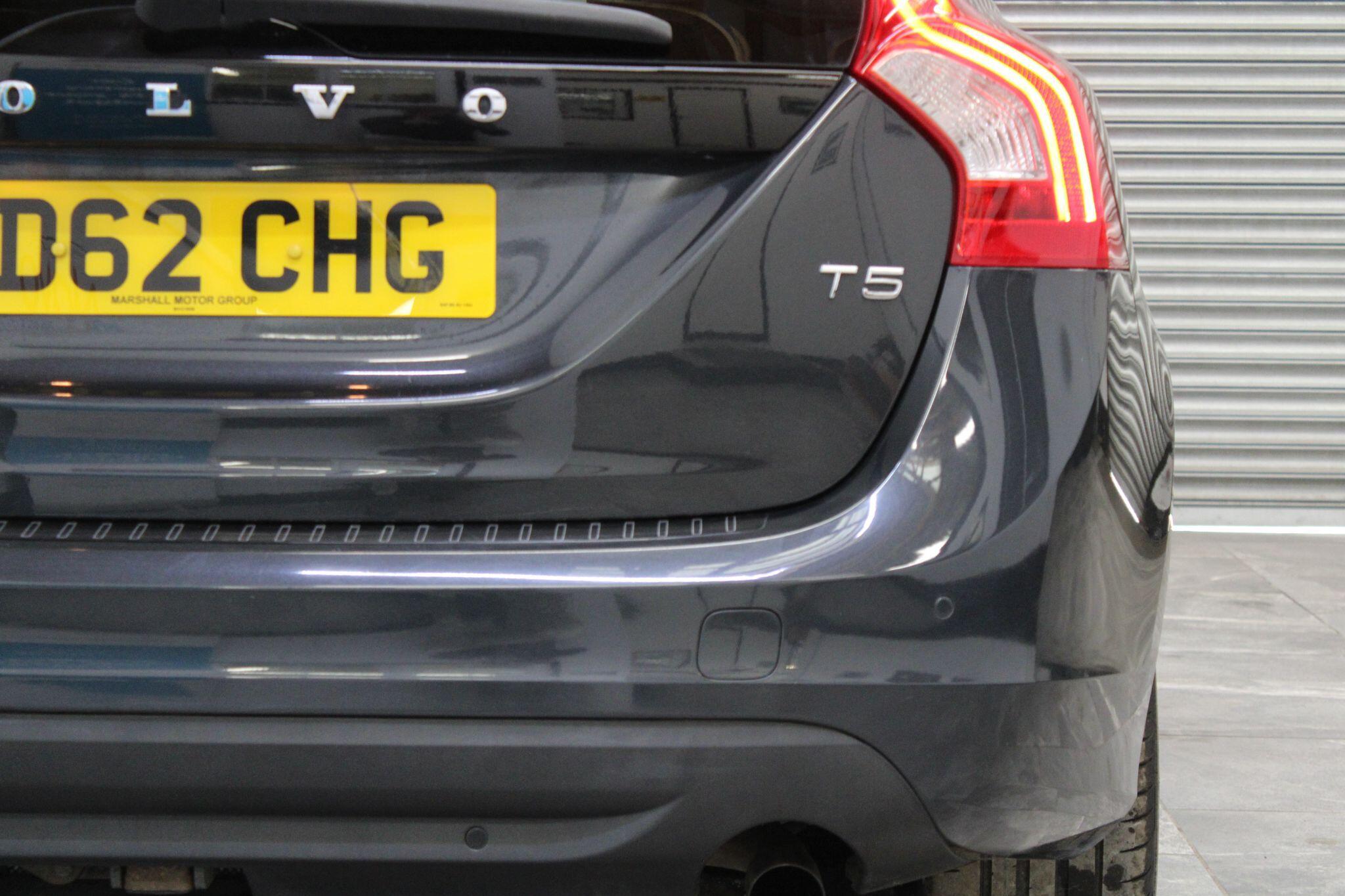 Volvo V60 - Image 17
