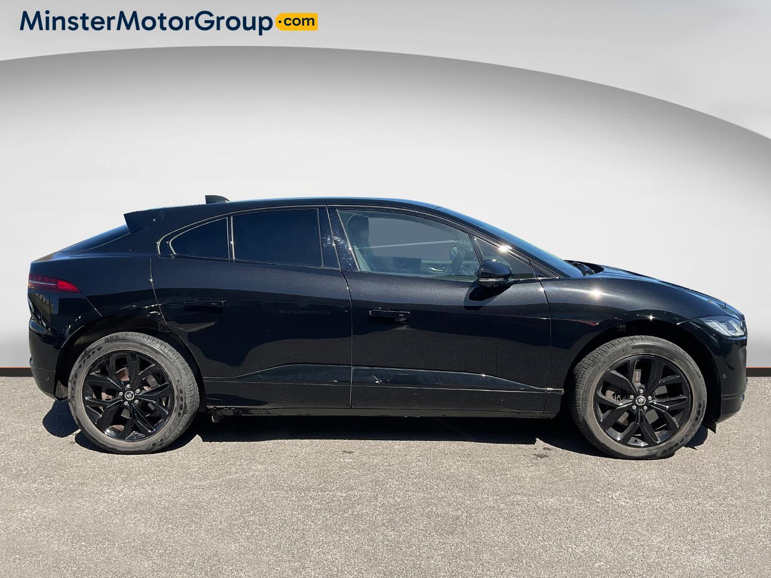 Jaguar I-Pace - Image 2