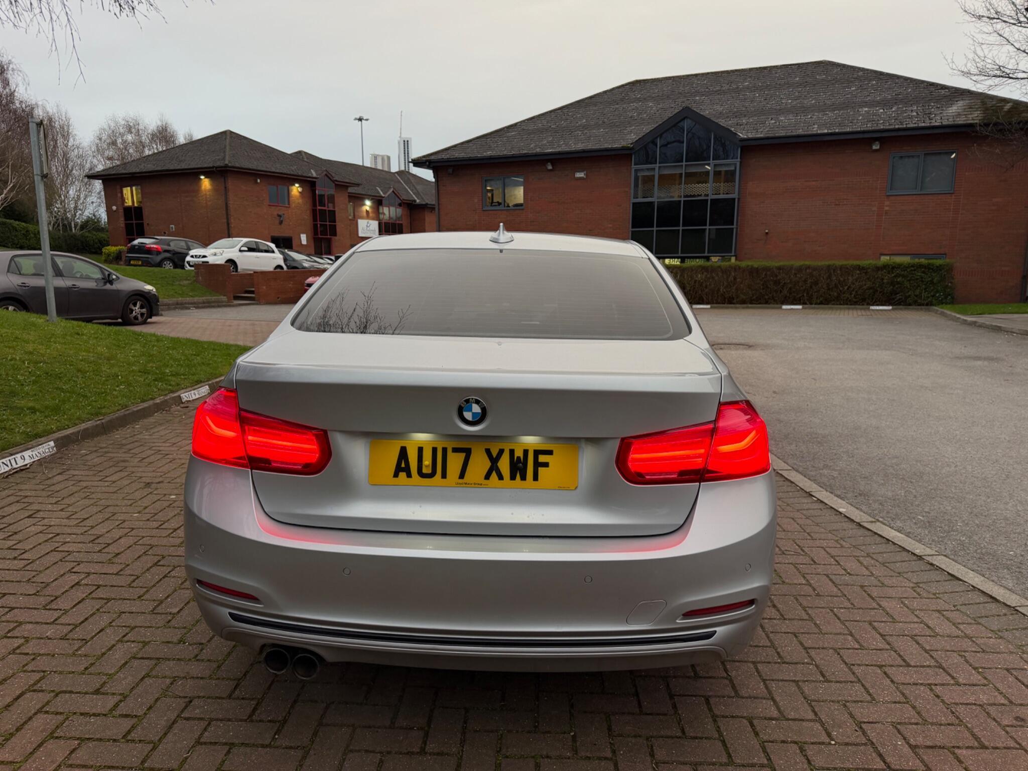 BMW 3 Series - Image 15