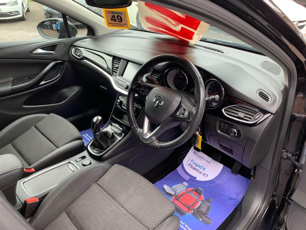 Vauxhall Astra - Image 12