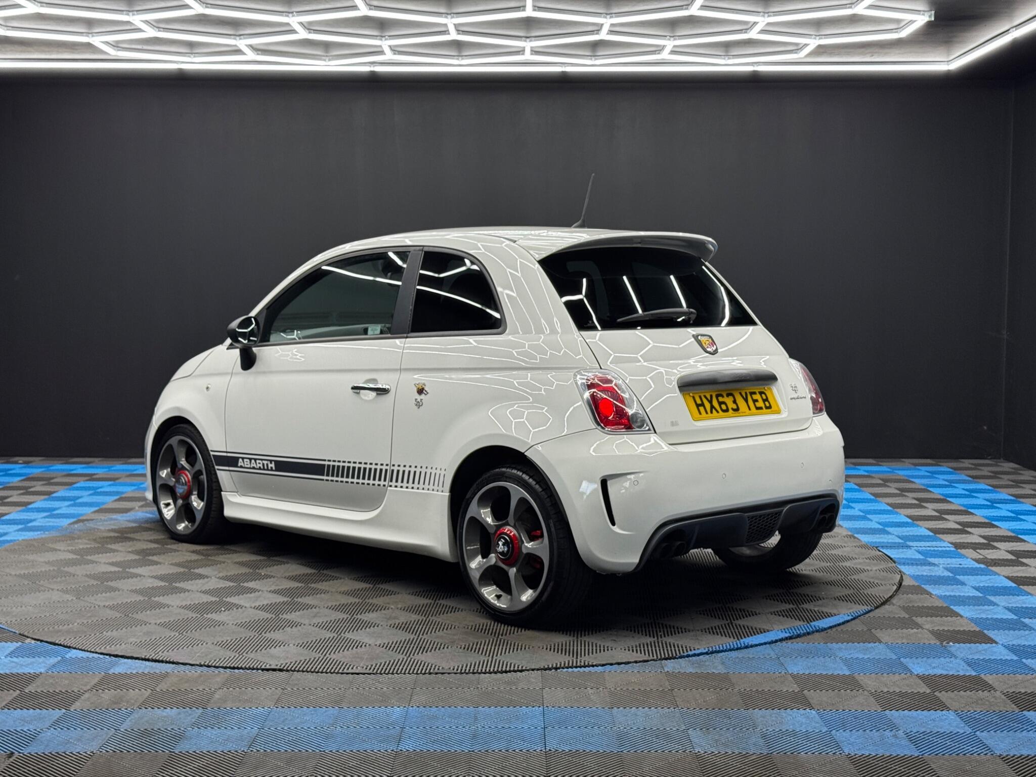 Abarth 595 - Image 7