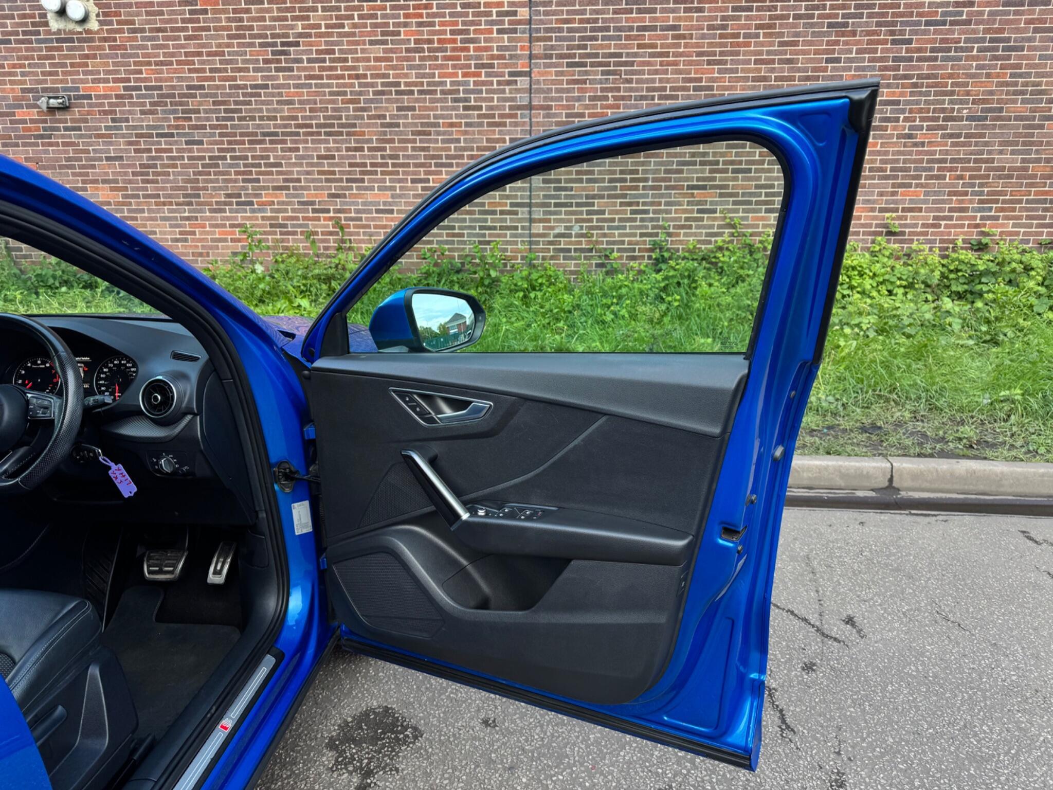 Audi Q2 - Image 38