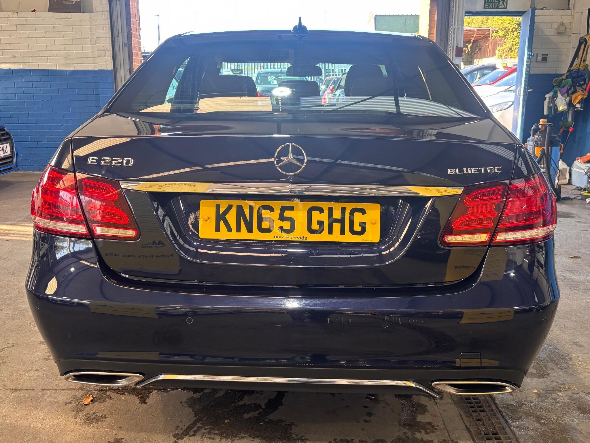 Mercedes E Class - Image 20