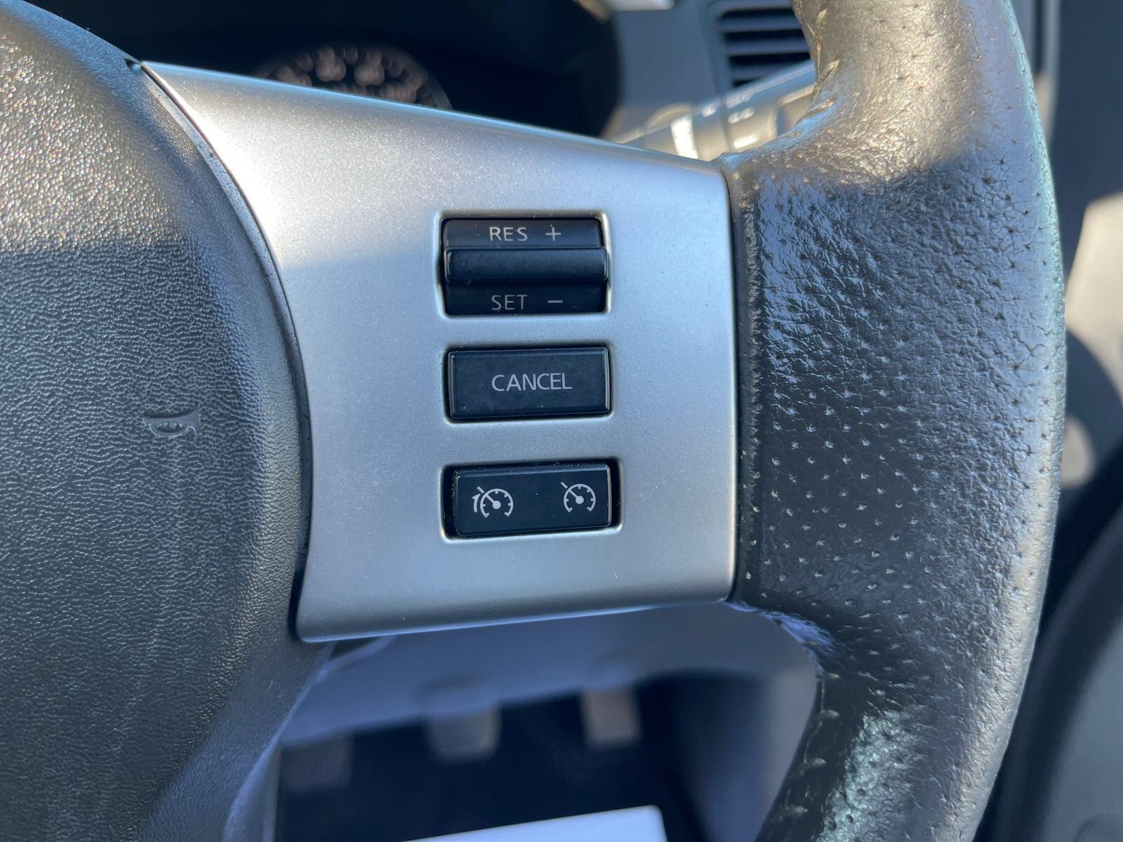 Nissan Pathfinder - Image 32