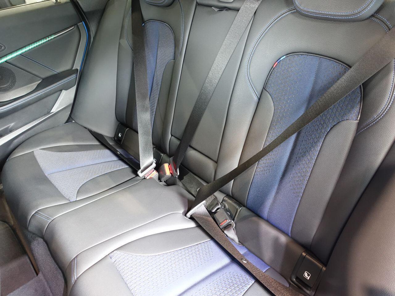 BMW 2 SERIES GRAN COUPE - Image 16