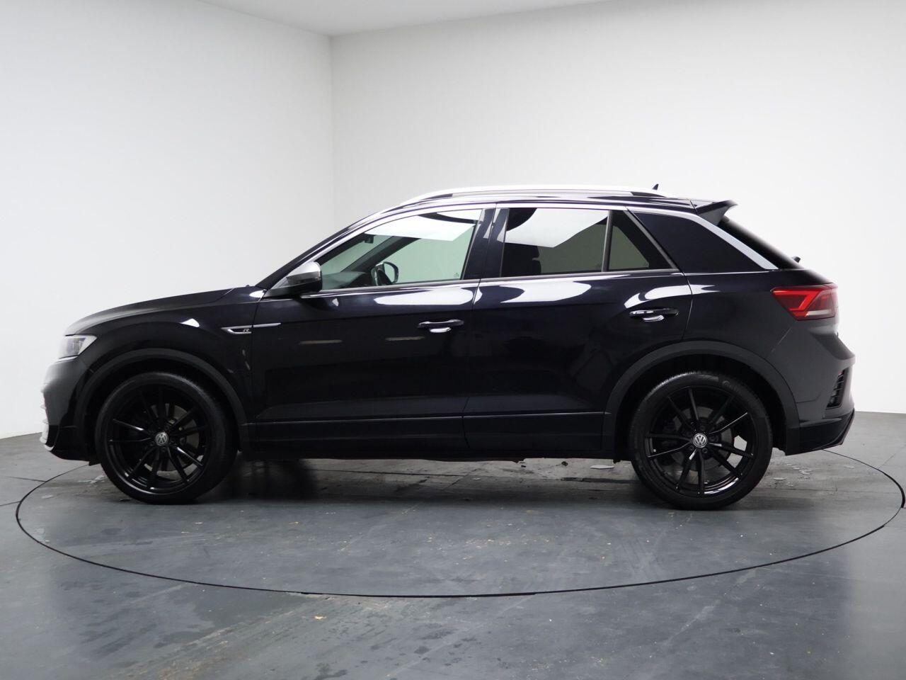 Volkswagen T-Roc - Image 8