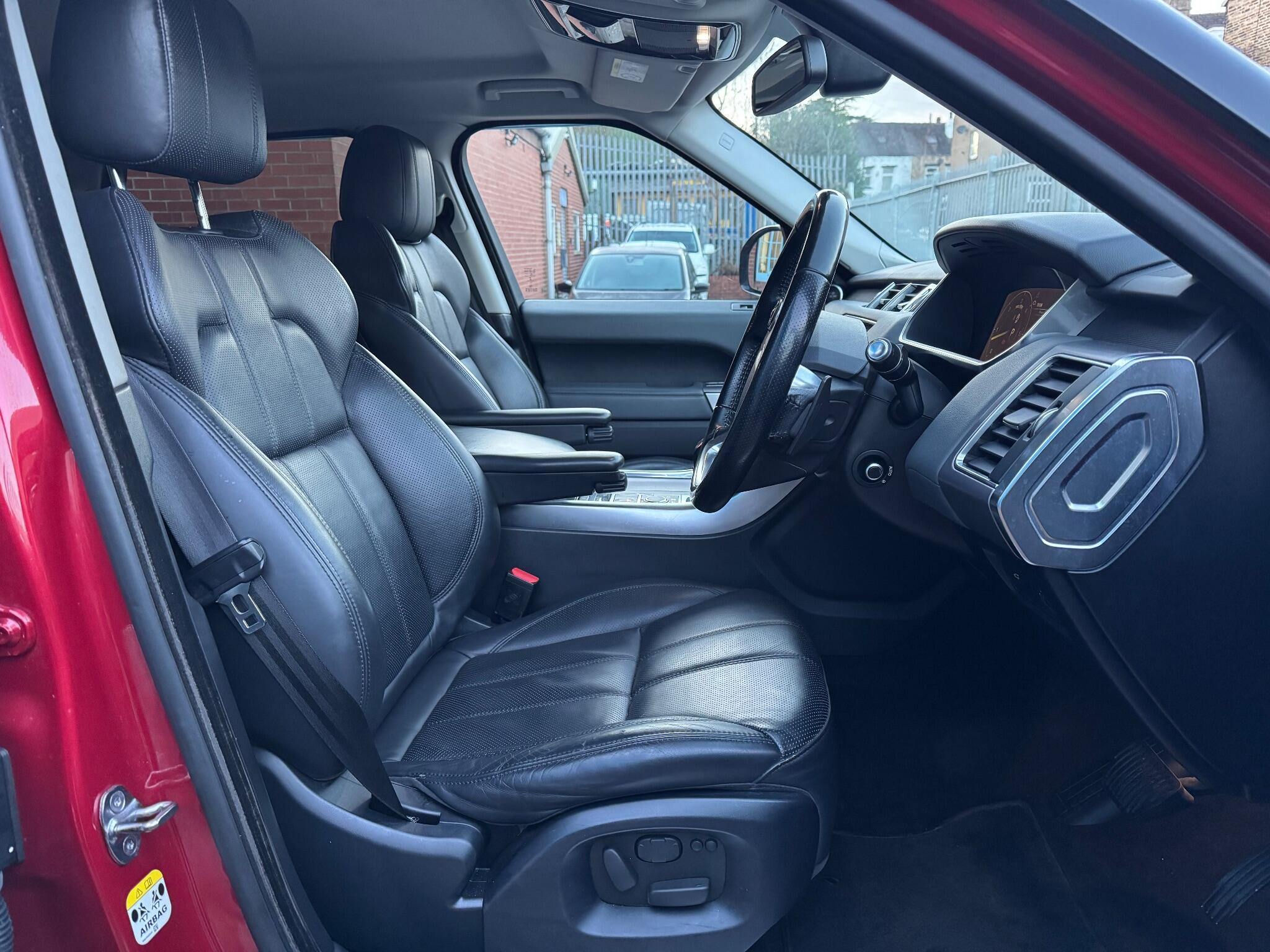 Land Rover RANGE ROVER SPORT - Image 23