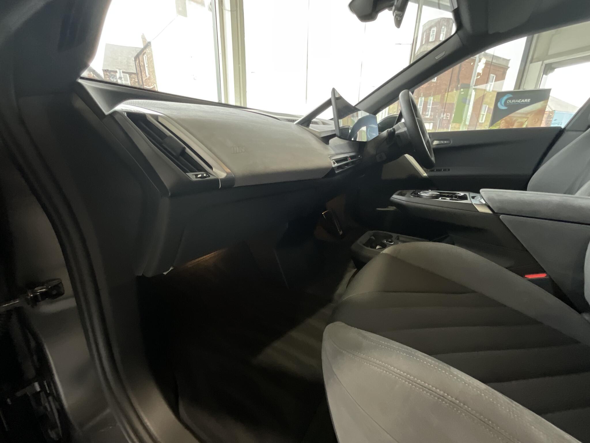 BMW IX - Image 18